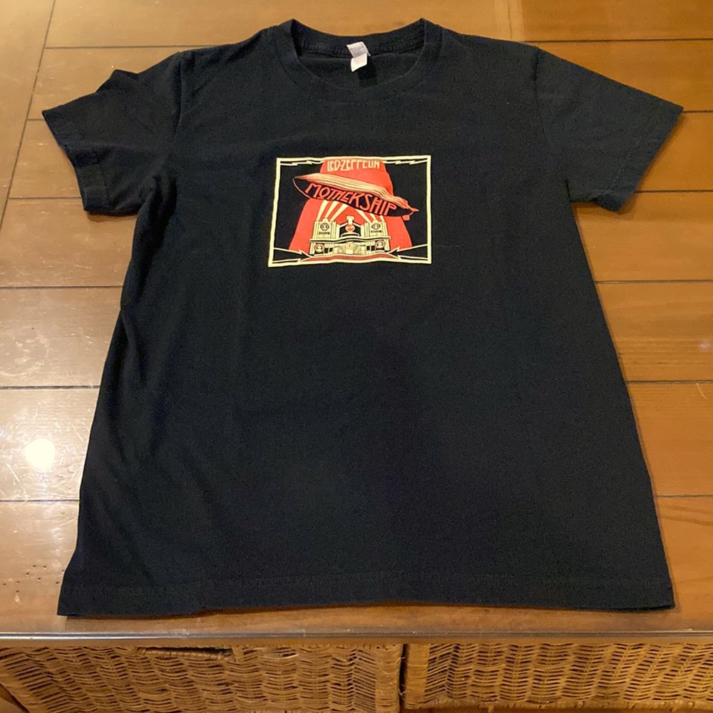 Authentic Led Zeppelin t-shirt from the Mothership release